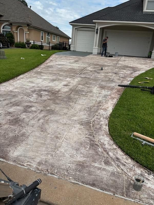 Gallery photos for Driveway Transformation in Cypress TX: Image #1