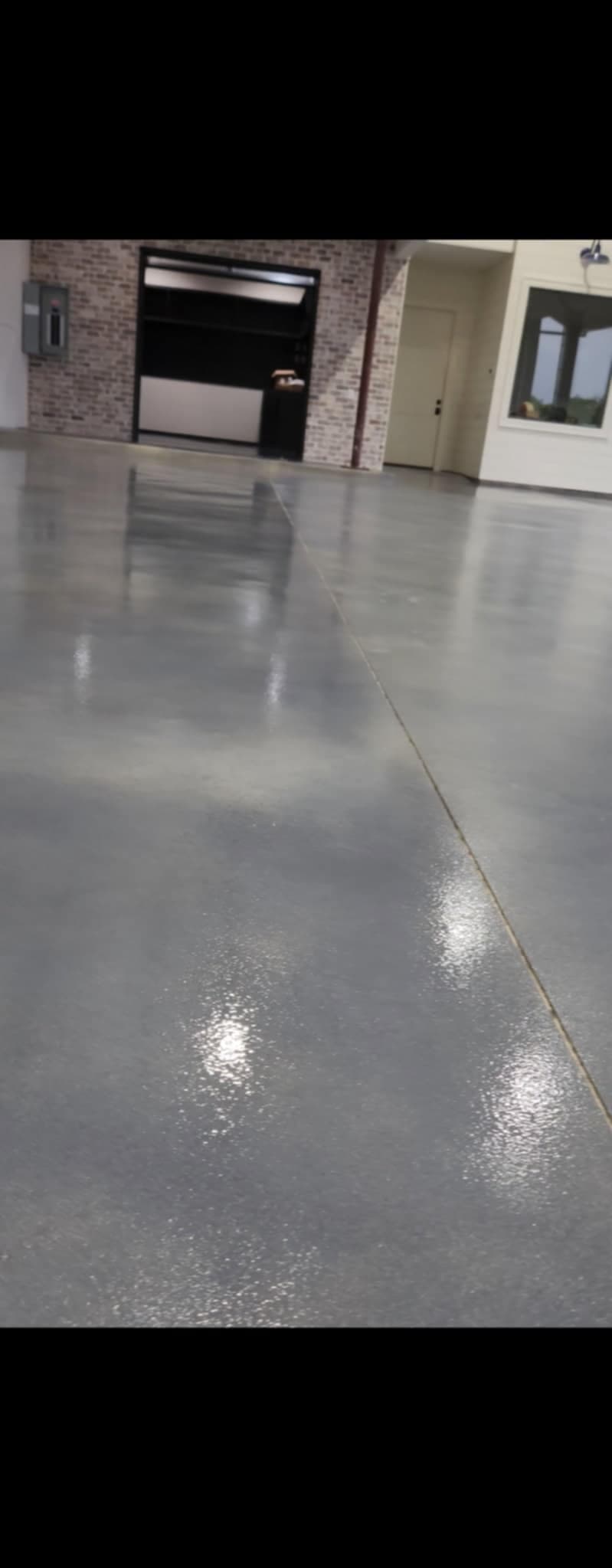 Gallery photos for Medium Gray Epoxy Floors in Hempstead TX: Image #2