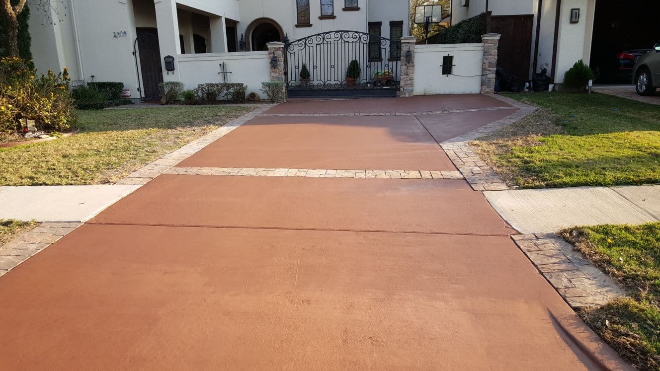 Driveway Staining and Sealing in Belaire TX image