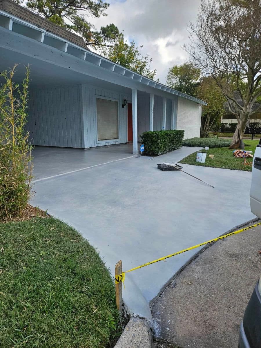 Project Driveway Resurfacing and Staining in Houston image
