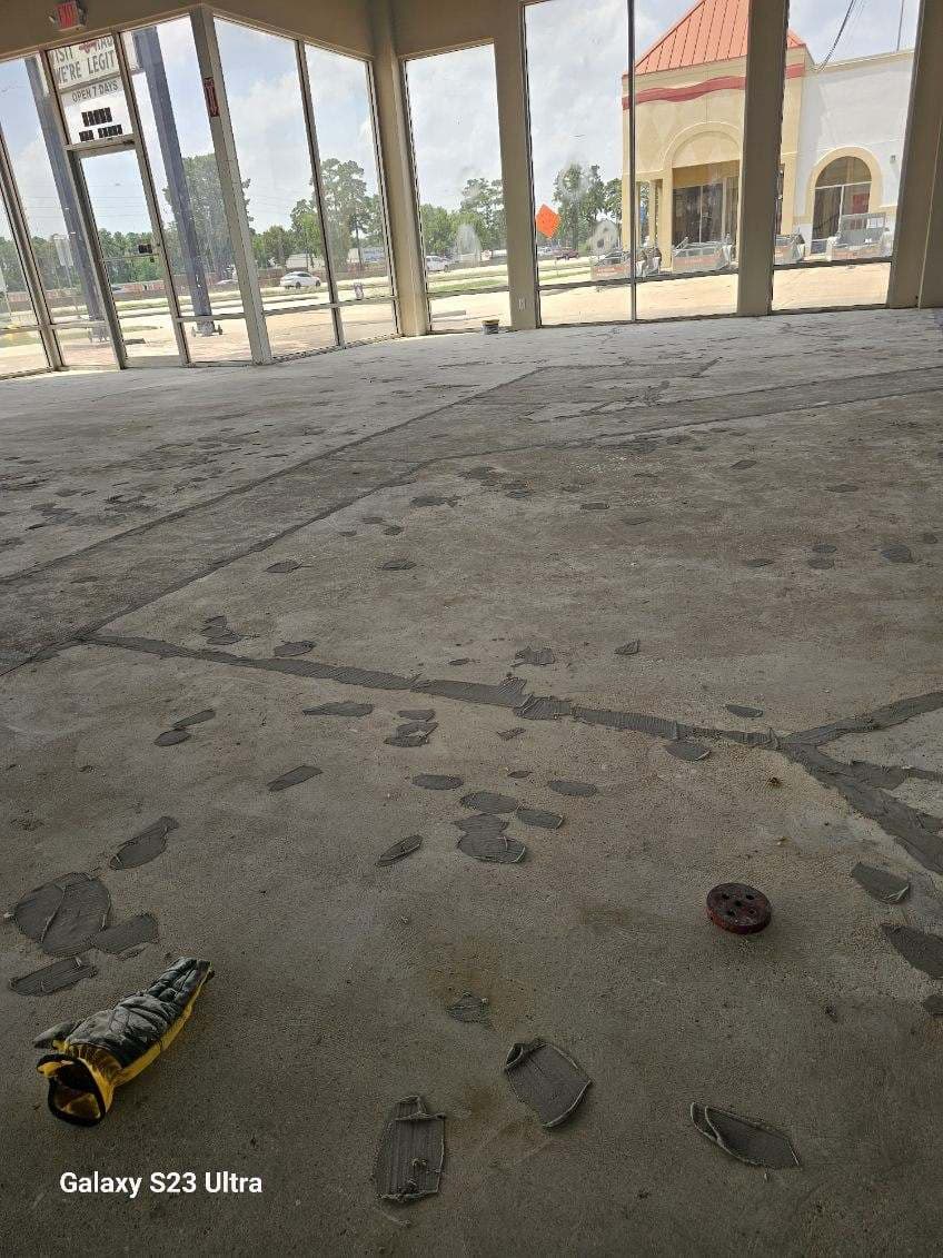 Gallery photos for Sleek Concrete Transformation at Kingwood U-Haul: Image #3