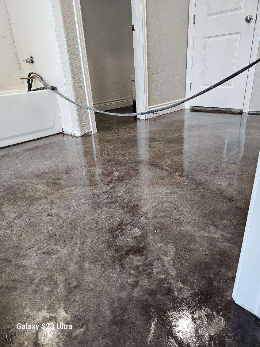 Polished Concrete Flooring in Montgomery TX Home image
