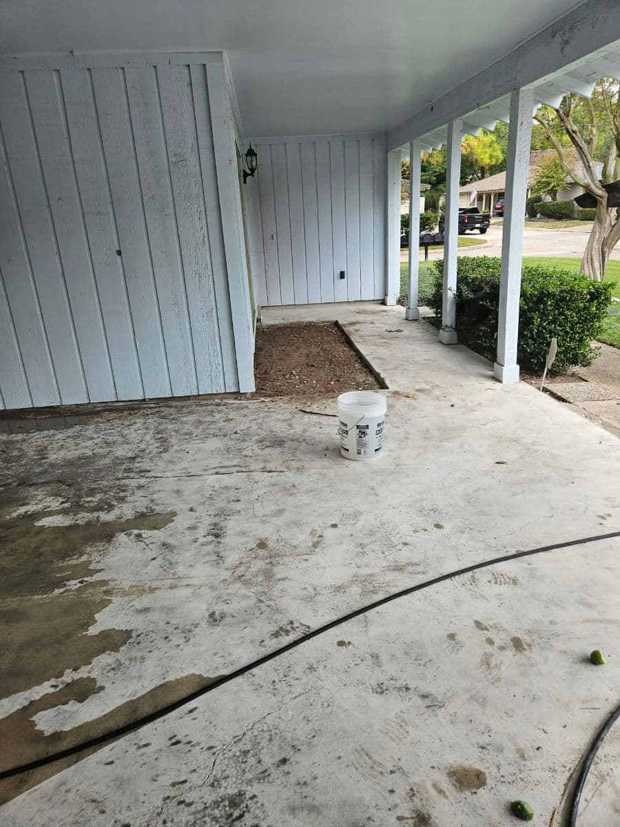 Gallery photos for Driveway Resurfacing and Staining in Houston: Image #1